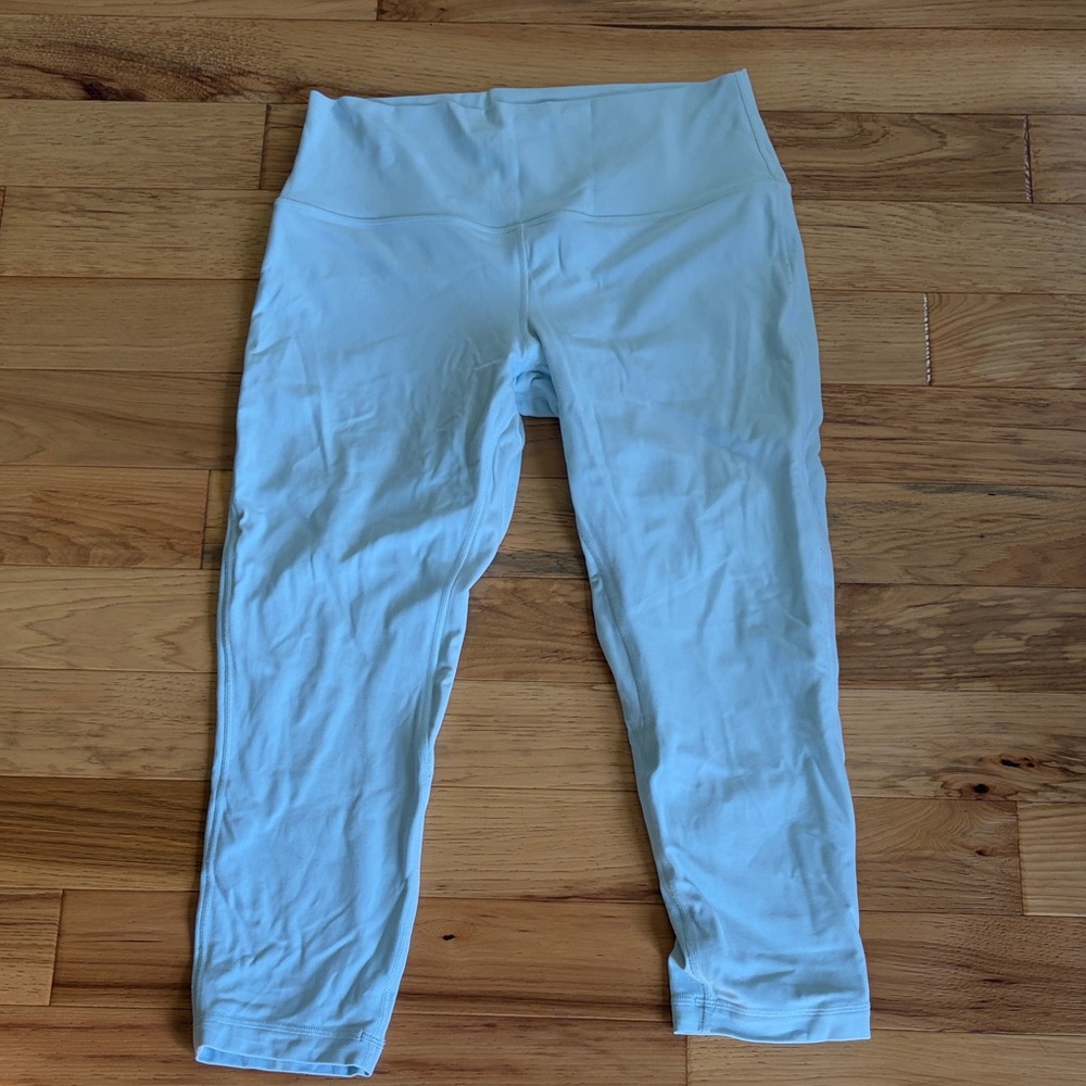 Light blue lululemon cropped leggings size 12